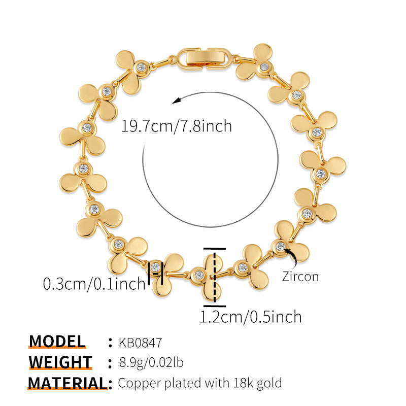 Elegant Clover Charm Gold Bracelet