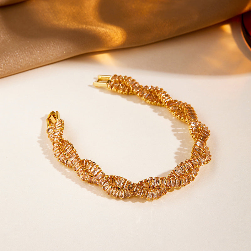Intricate Gold Chain Bracelet