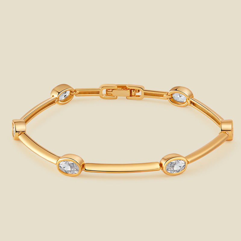 Elegant Geometric Rhinestone Bracelet