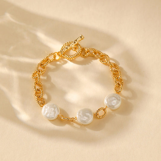Chic Pearl Charm Chain Bracelet
